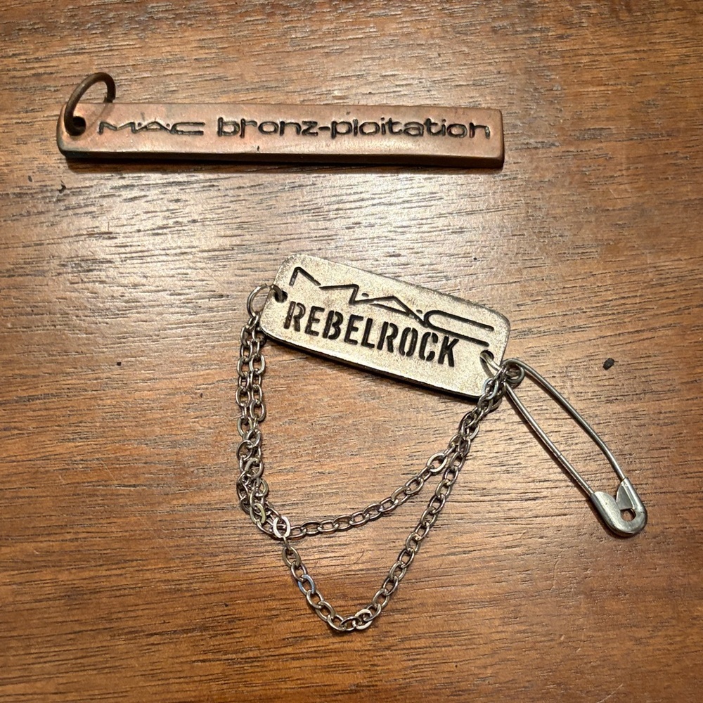 Very rare vintage MAC Rebel Rock Pin and Bronz-ploitation Charm Set